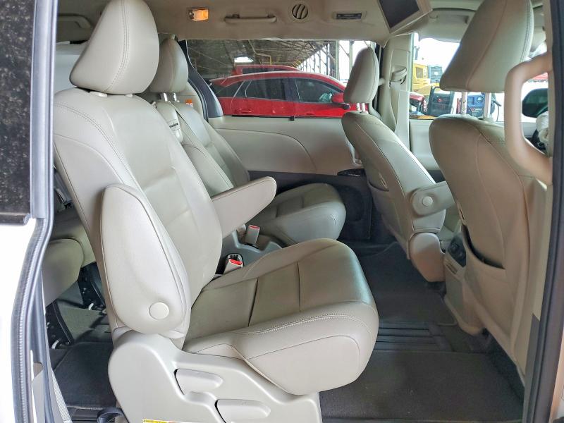 Photo 11 from auction – 2020 TOYOTA SIENNA with VIN 5TDYZ3DC0LS055080