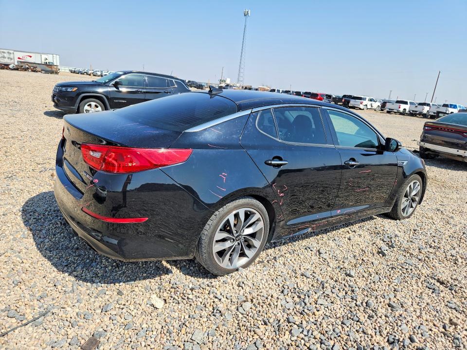 Photo 3 from auction – 2015 KIA OPTIMA with VIN 5XXGR4A66FG498937