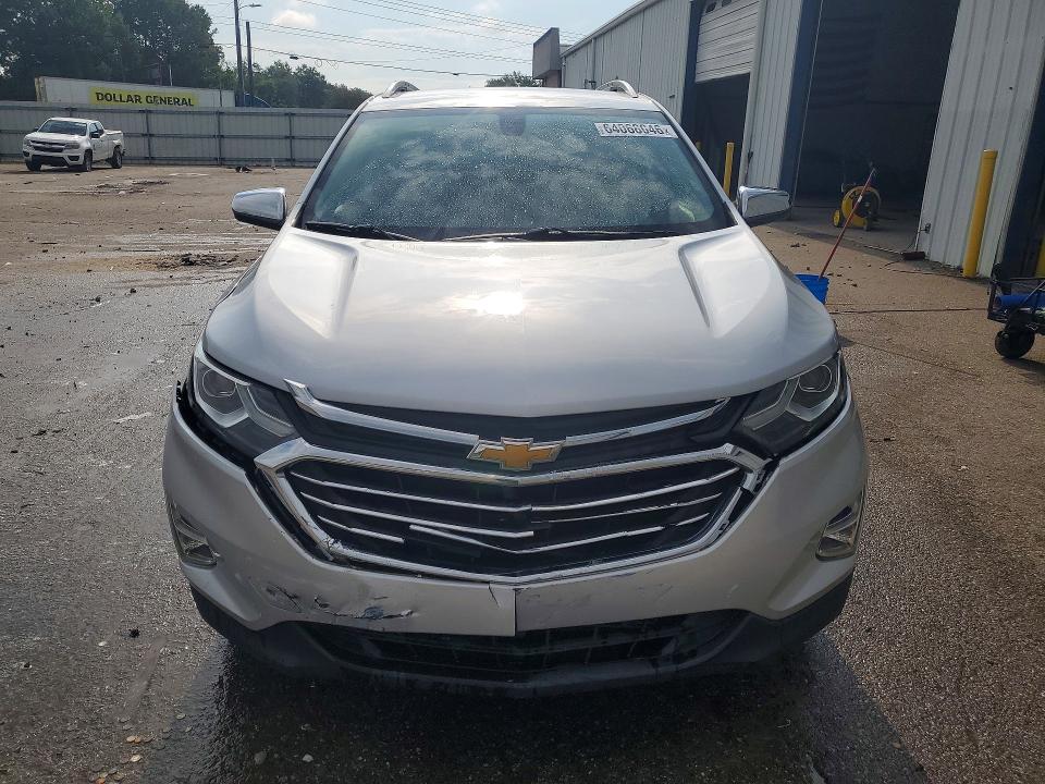 Photo 5 from auction – 2018 CHEVROLET EQUINOX with VIN 2GNAXMEV1J6235017