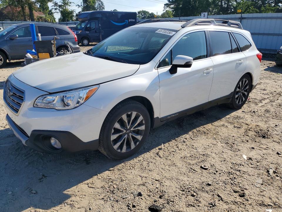 SUBARU OUTBACK 2015 with VIN 4S4BSAJC8F3201732 - Photo from auction