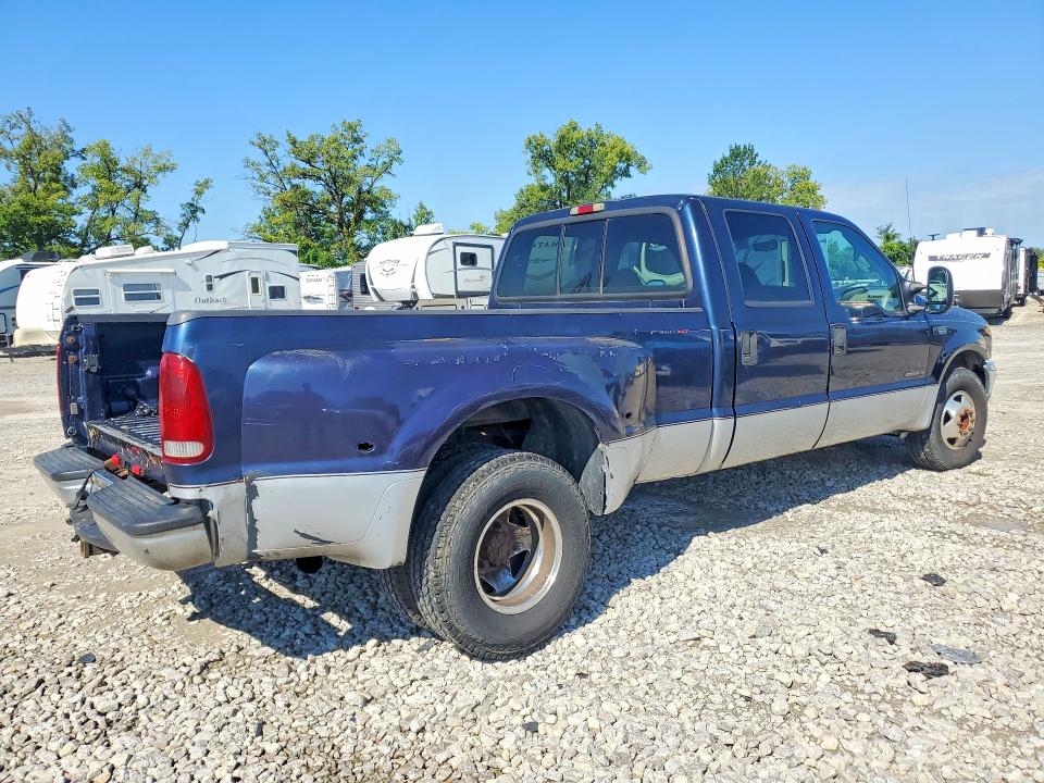 Photo 3 from auction – 2001 FORD F350 with VIN 1FTWW32F71EC35415