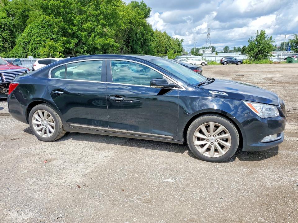 Foto 4 de la subasta – 2016 BUICK LACROSSE con VIN 1G4GD5G35GF145182