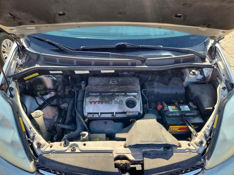 Photo 11 from auction – 2004 TOYOTA SIENNA with VIN 5TDBA22C04S007543