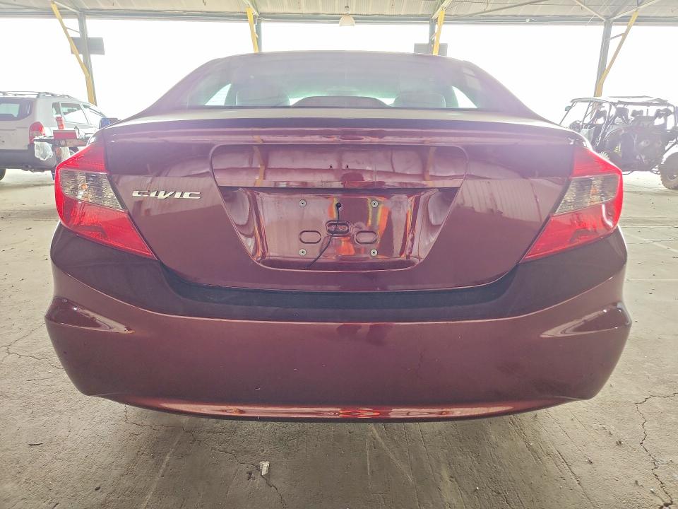 Photo 6 from auction – 2012 HONDA CIVIC with VIN 19XFB2F83CE379939