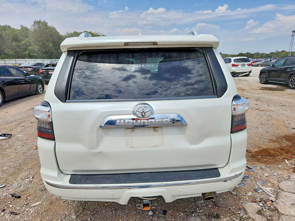 Photo 6 from auction – 2014 TOYOTA 4RUNNER with VIN JTEZU5JR0E5070061