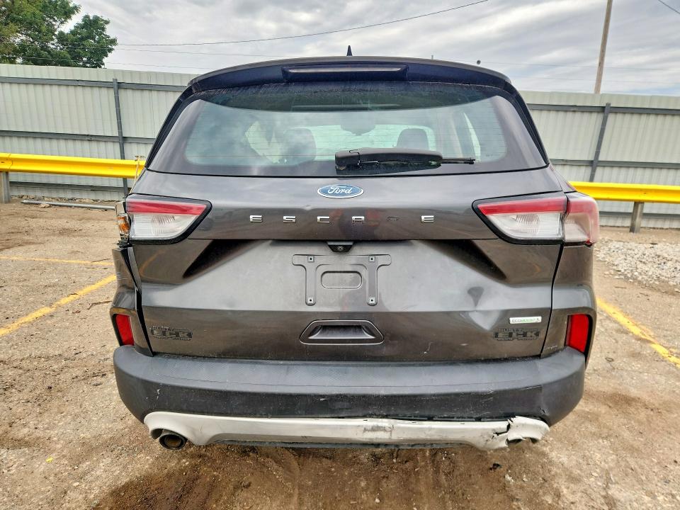 Photo 6 from auction – 2020 FORD ESCAPE with VIN 1FMCU0F60LUA33246