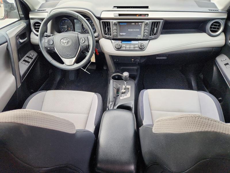 Photo 8 from auction – 2017 TOYOTA RAV4 with VIN 2T3WFREV7HW314642