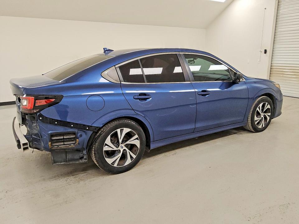 Photo 3 from auction – 2022 SUBARU LEGACY with VIN 4S3BWAB65N3009927