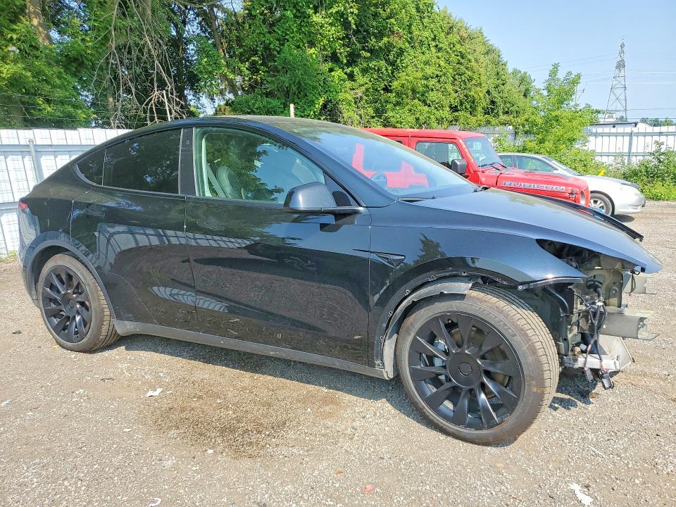 Photo 4 from auction – 2022 TESLA MODEL Y with VIN 7SAYGDEE3NF421698
