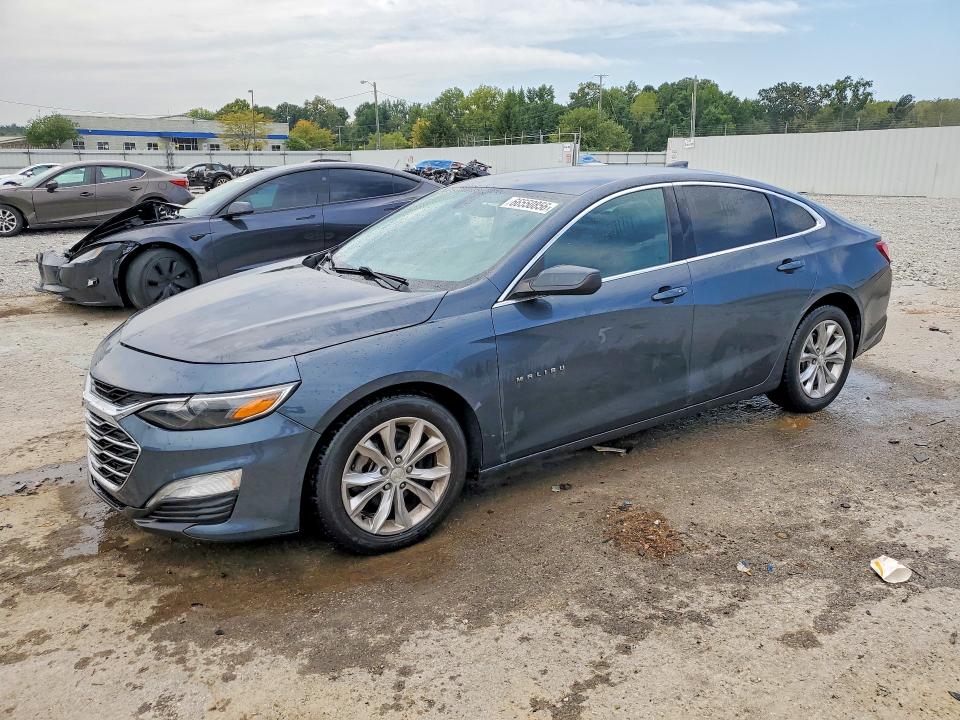 CHEVROLET MALIBU 2020 with VIN 1G1ZD5ST4LF035229 - Photo from auction