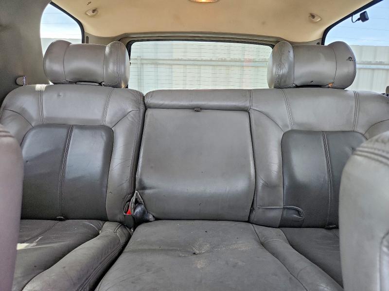 Photo 10 from auction – 2001 GMC DENALI with VIN 1GKEK63U11J147977