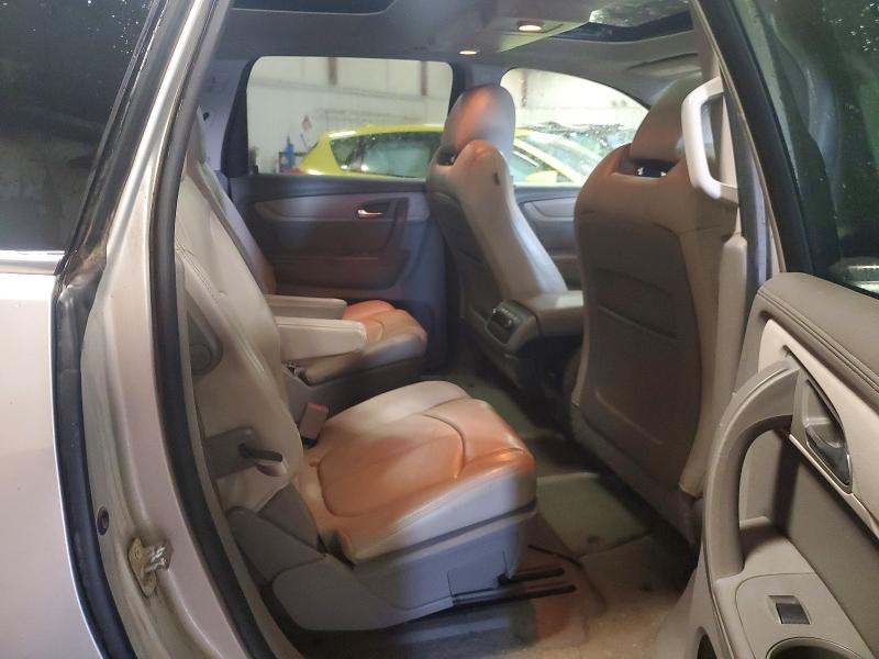 Photo 11 from auction – 2015 CHEVROLET TRAVERSE with VIN 1GNKVHKD2FJ311531