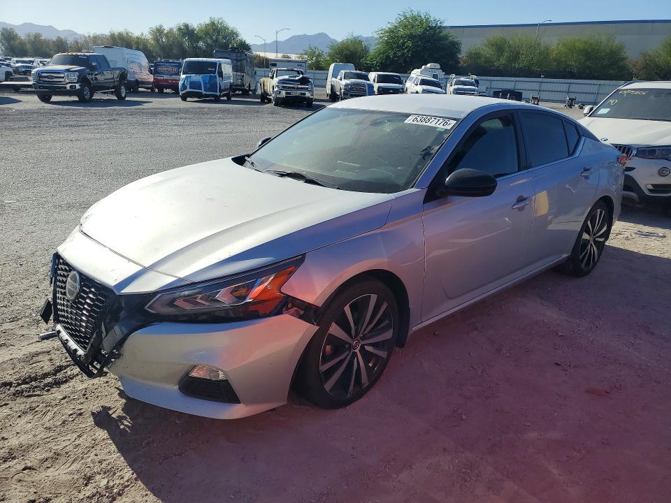 NISSAN ALTIMA 2019 with VIN 1N4BL4CV5KC108037 - Photo from auction