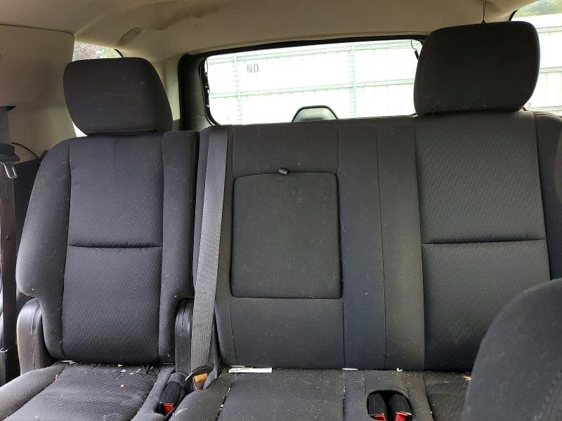 Photo 10 from auction – 2011 CHEVROLET TAHOE with VIN 1GNSKAE09BR271906