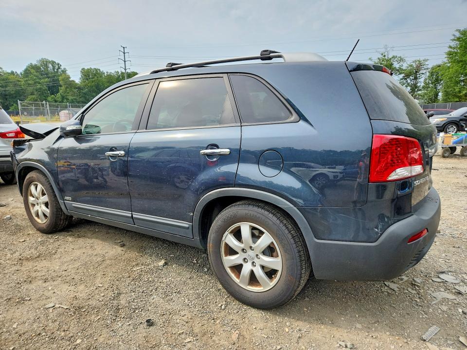 Photo 2 from auction – 2012 KIA SORENTO with VIN 5XYKTDA22CG299707