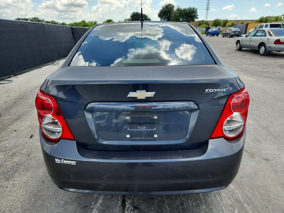 Photo 6 from auction – 2013 CHEVROLET SONIC with VIN 1G1JA5SH4D4184383