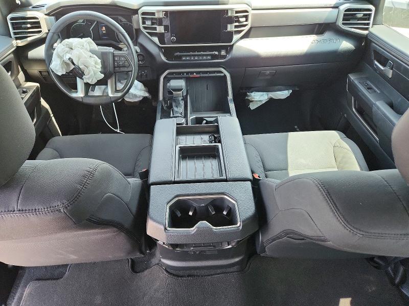Photo 8 from auction – 2026 TOYOTA TUNDRA with VIN 5TFLA5DB9TX383645