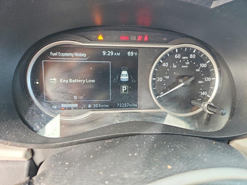 Снимка 9 от търг – 2021 NISSAN VERSA с VIN 3N1CN8EV2ML839645