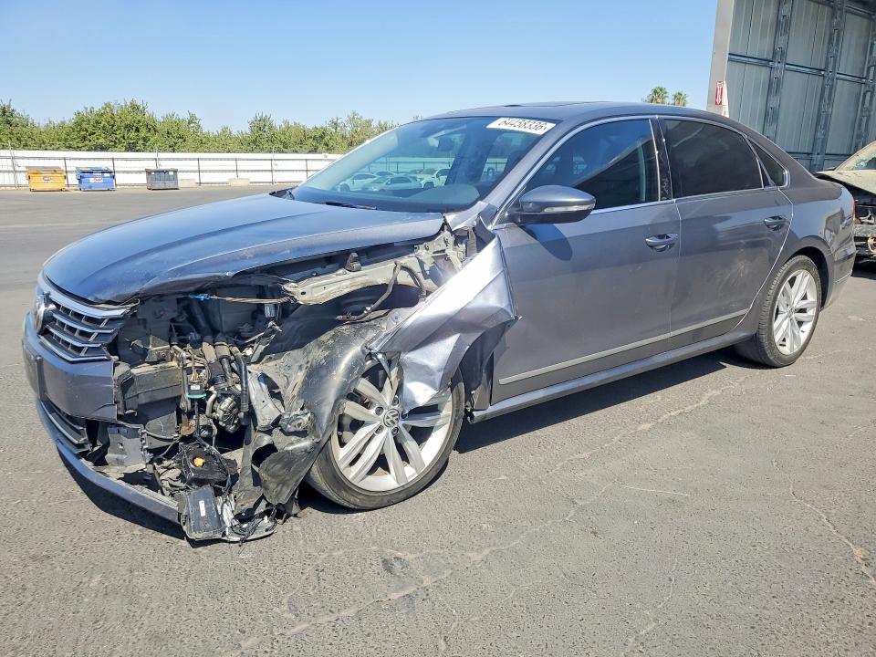 Photo 1 from auction – 2018 VOLKSWAGEN PASSAT with VIN 1VWCA7A31JC040841