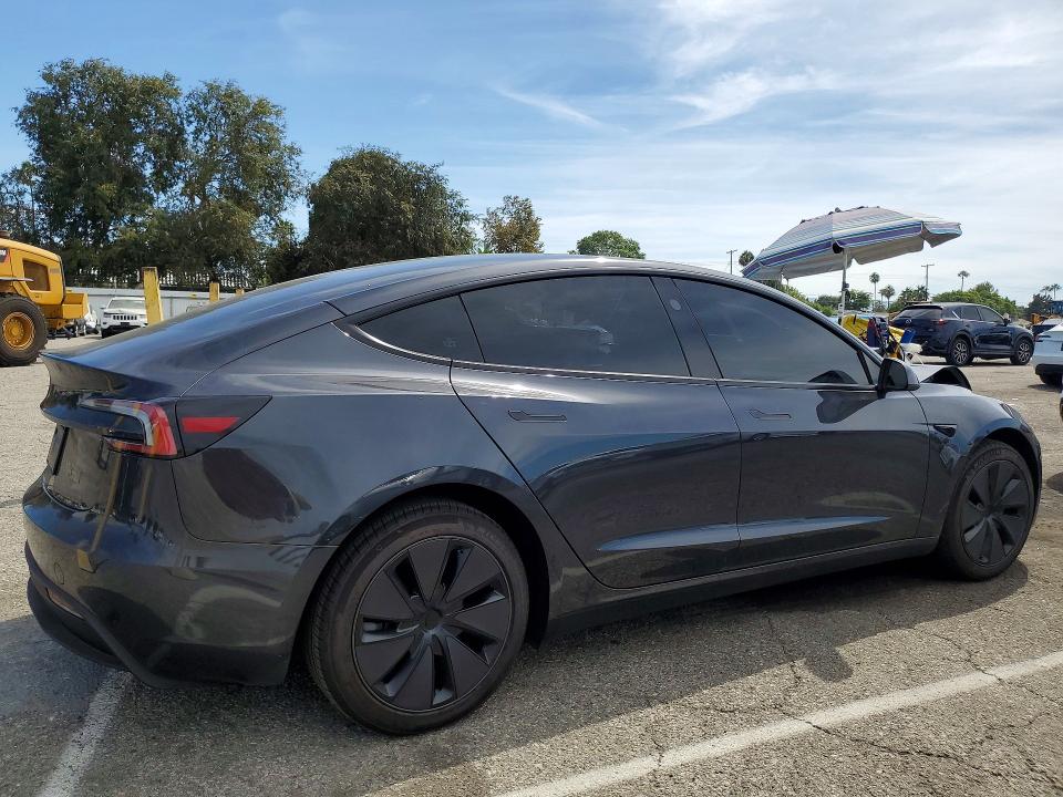 صورة رقم 3 من المزاد - 2026 TESLA MODEL 3 مع VIN 5YJ3E1EA3TF187469
