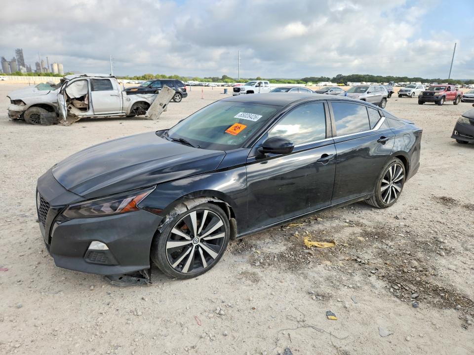 NISSAN ALTIMA 2019 with VIN 1N4BL4CV4KC160694 - Photo from auction