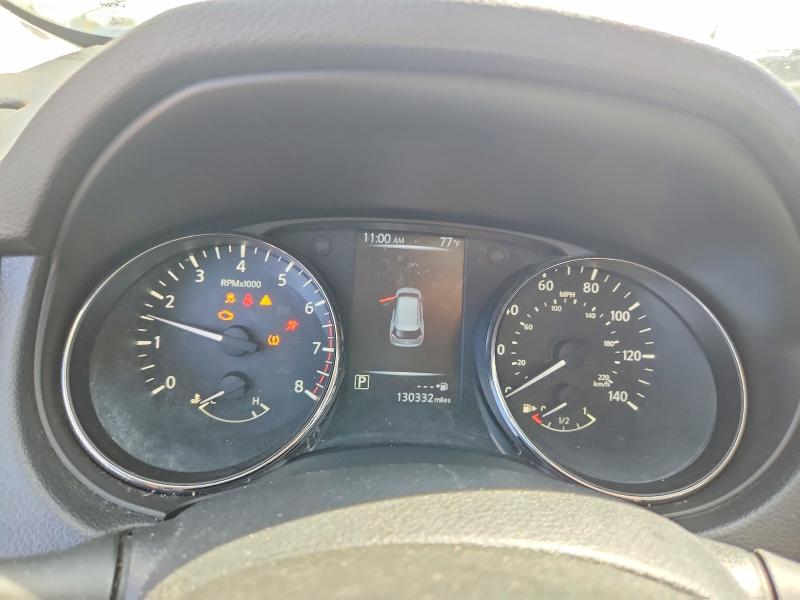 Foto 9 de la subasta – 2017 NISSAN ROGUE con VIN KNMAT2MV1HP566166