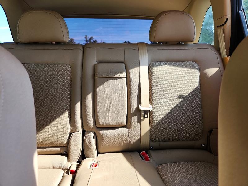 Photo 10 from auction – 2008 SATURN VUE with VIN 3GSCL53798S719847