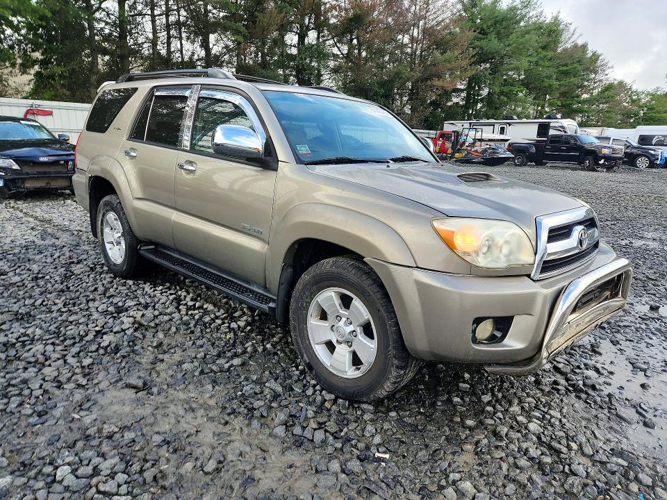 Photo 4 from auction – 2006 TOYOTA 4RUNNER with VIN JTEBU14RX60087678
