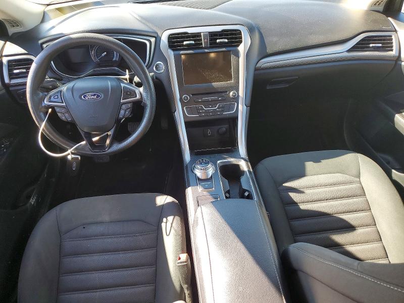Photo 8 from auction – 2017 FORD FUSION with VIN 3FA6P0H73HR106855