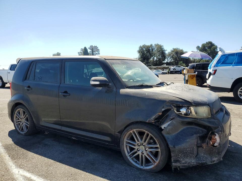 Photo 4 from auction – 2012 SCION XB with VIN JTLZE4FE3CJ019826