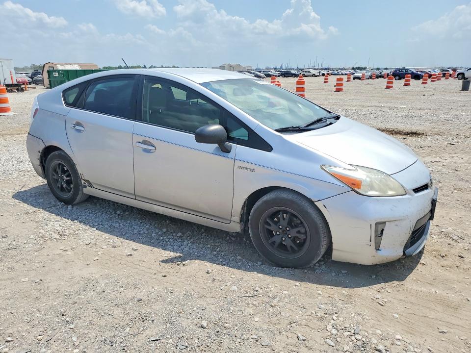 Photo 4 from auction – 2015 TOYOTA PRIUS with VIN JTDKN3DU4F0400466