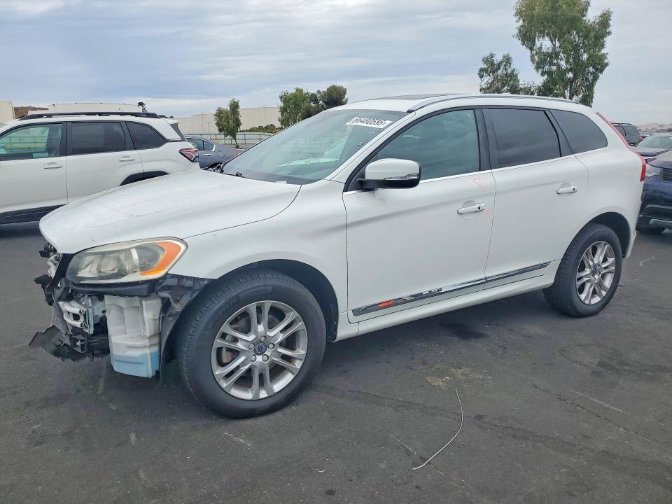 Photo 1 from auction – 2016 VOLVO XC60 with VIN YV4612RK9G2819074