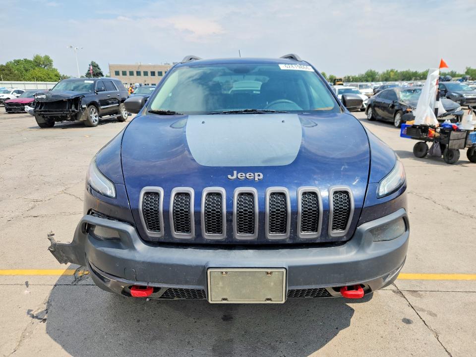 Photo 5 from auction – 2016 JEEP CHEROKEE with VIN 1C4PJMBS0GW300386