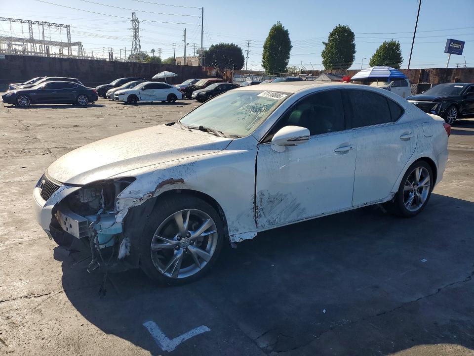 LEXUS IS 250 2009 with VIN JTHBK262X95105327 - Photo from auction