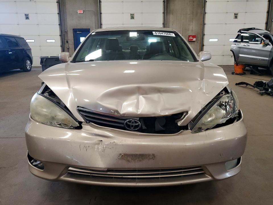 Photo 5 from auction – 2006 TOYOTA CAMRY with VIN 4T1BF32K36U116684