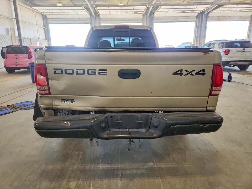Zdjęcie 6 z aukcji – 2002 DODGE DAKOTA z VIN 1B7GG12X32S701021