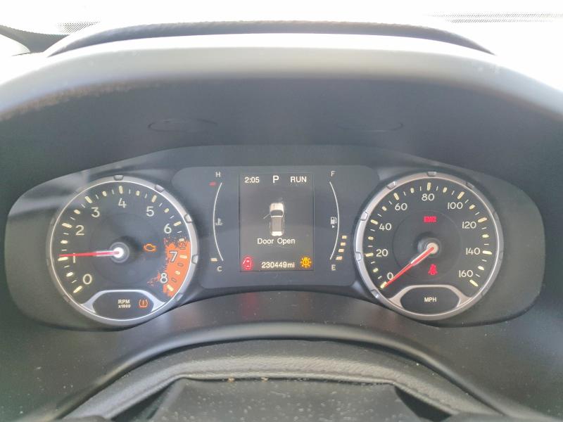Photo 9 from auction – 2016 JEEP RENEGADE with VIN ZACCJBAT0GPE19534