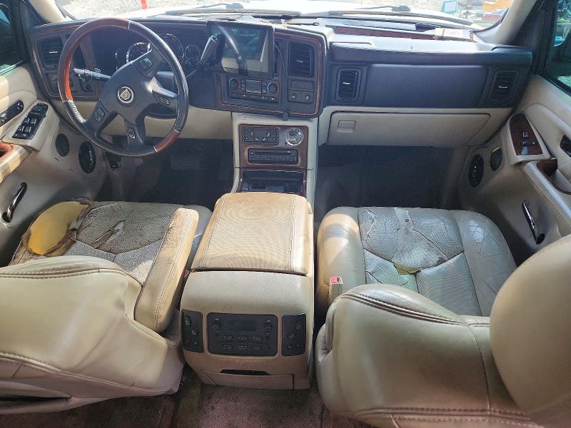 Photo 8 from auction – 2005 CADILLAC ESCALADE with VIN 3GYFK66N35G144035
