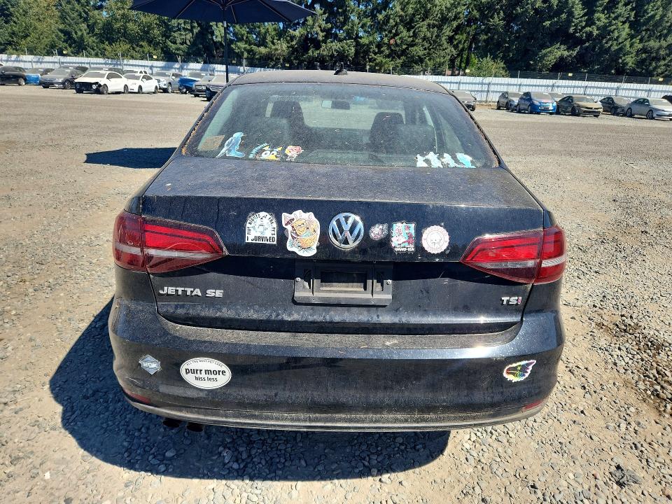 Photo 6 from auction – 2017 VOLKSWAGEN JETTA with VIN 3VWDB7AJ5HM335613