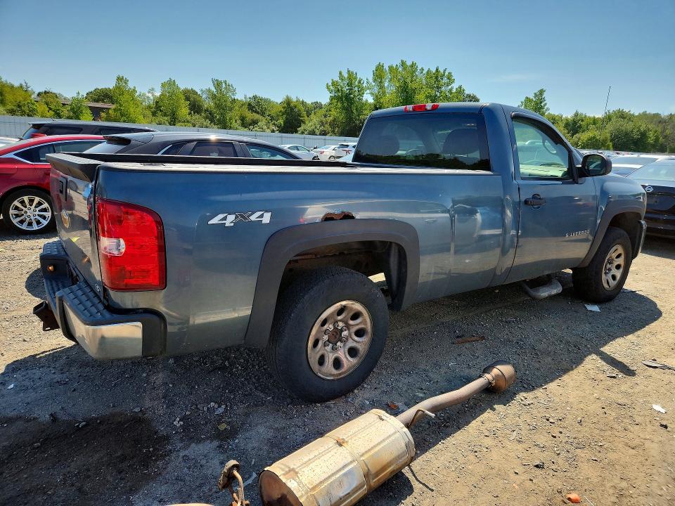 Photo 3 from auction – 2010 CHEVROLET SILVERADO with VIN 1GCPKPEAXAZ277545