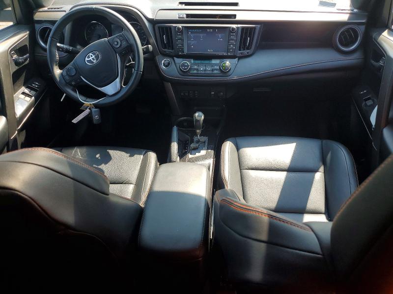 Photo 8 from auction – 2016 TOYOTA RAV4 with VIN 2T3JFREV4GW450185