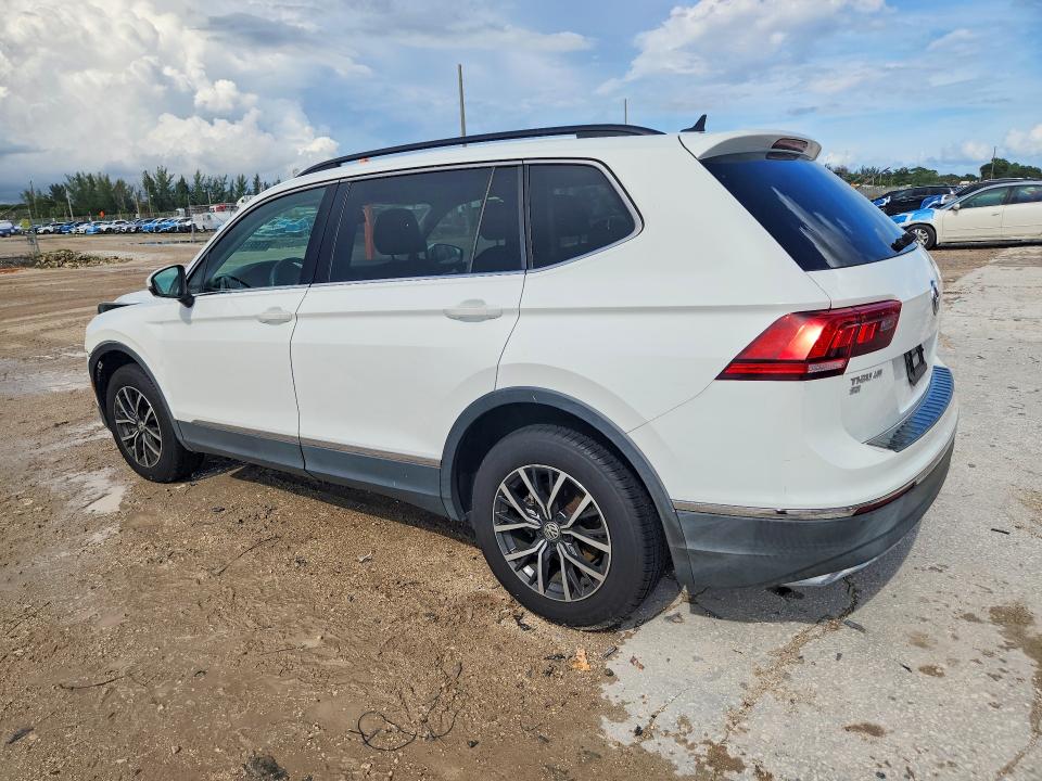 Снимка 2 от търг – 2020 VOLKSWAGEN TIGUAN с VIN 3VV3B7AX5LM062220
