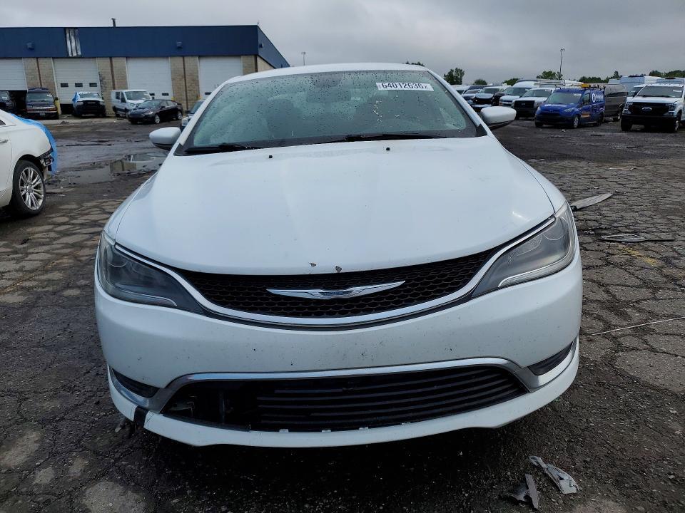Снимка 5 от търг – 2016 CHRYSLER 200 с VIN 1C3CCCAB9GN116949
