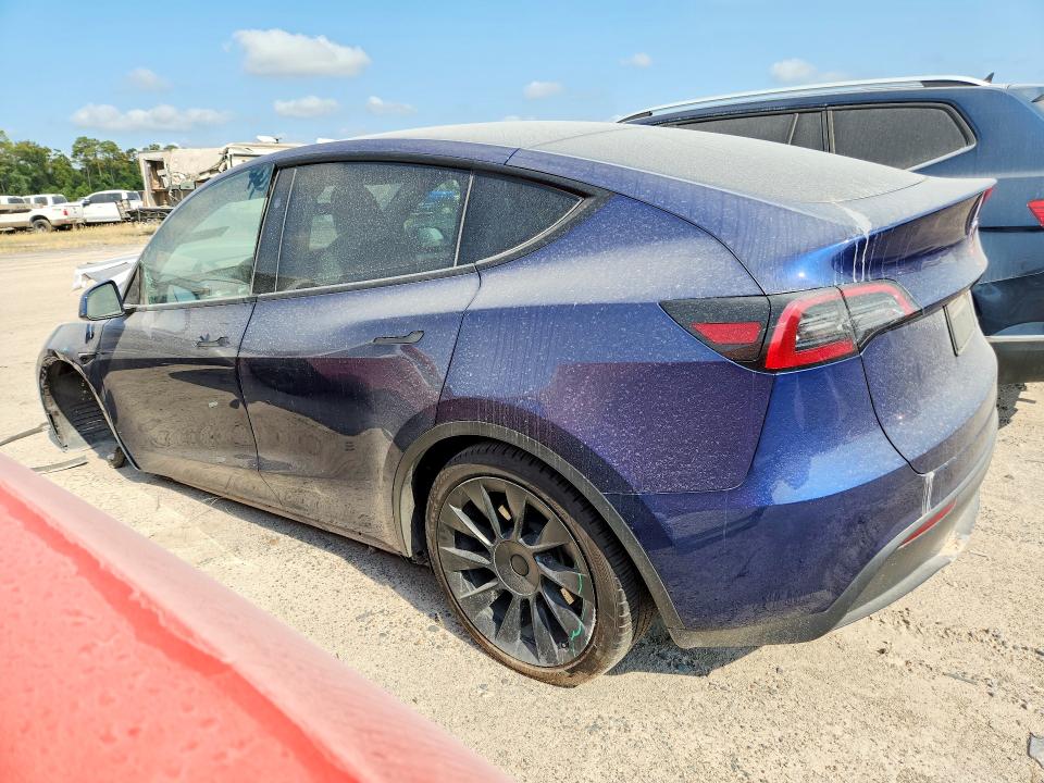 Photo 2 from auction – 2023 TESLA MODEL Y with VIN 7SAYGDEE2PF856098