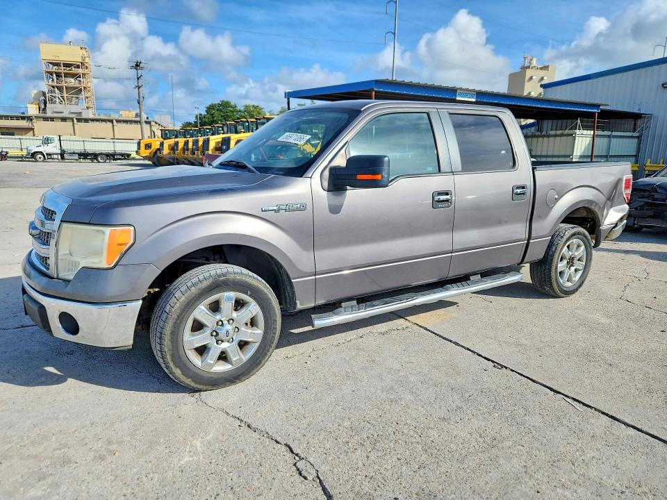 2013 FORD F150