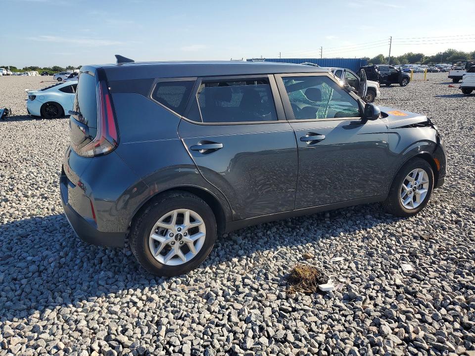 Photo 3 from auction – 2023 KIA SOUL with VIN KNDJ23AU4P7889419