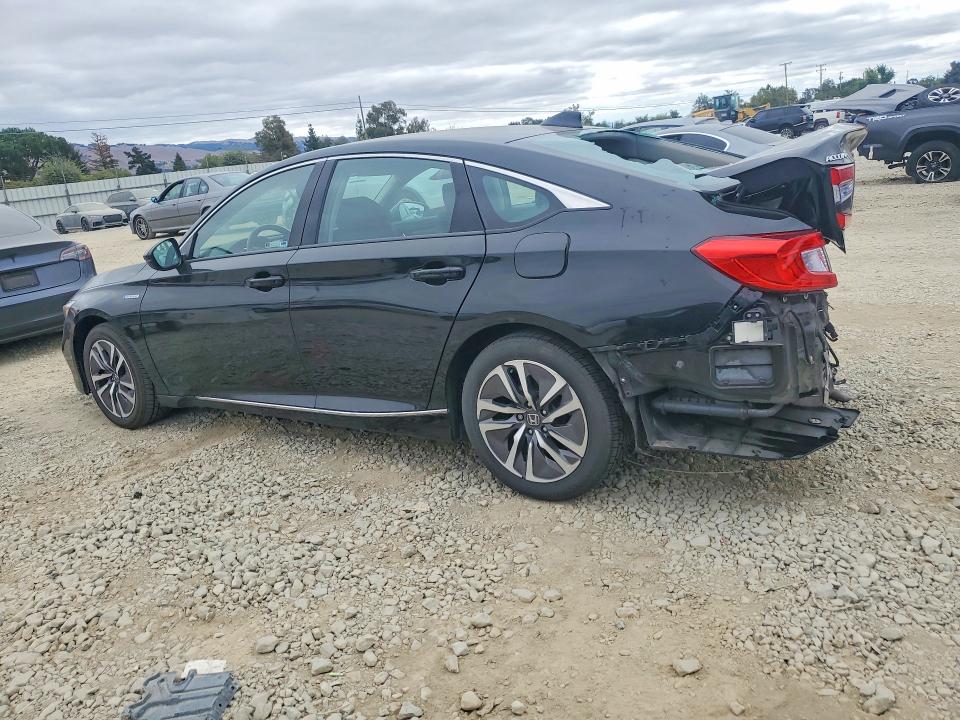 Photo 2 from auction – 2019 HONDA ACCORD with VIN 1HGCV3F59KA016375