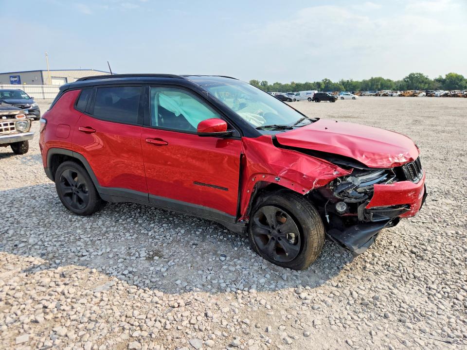 Zdjęcie 4 z aukcji – 2018 JEEP COMPASS z VIN 3C4NJCBBXJT408349