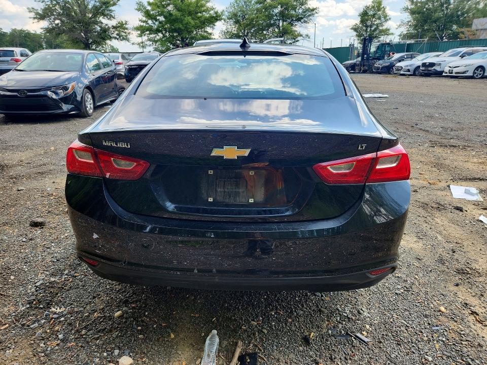 Photo 6 from auction – 2023 CHEVROLET MALIBU with VIN 1G1ZD5ST4PF138009