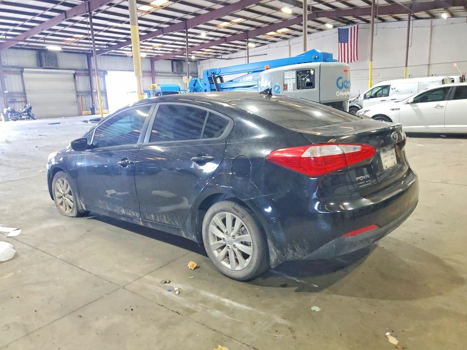 Photo 2 from auction – 2015 KIA FORTE with VIN KNAFX4A68F5383534